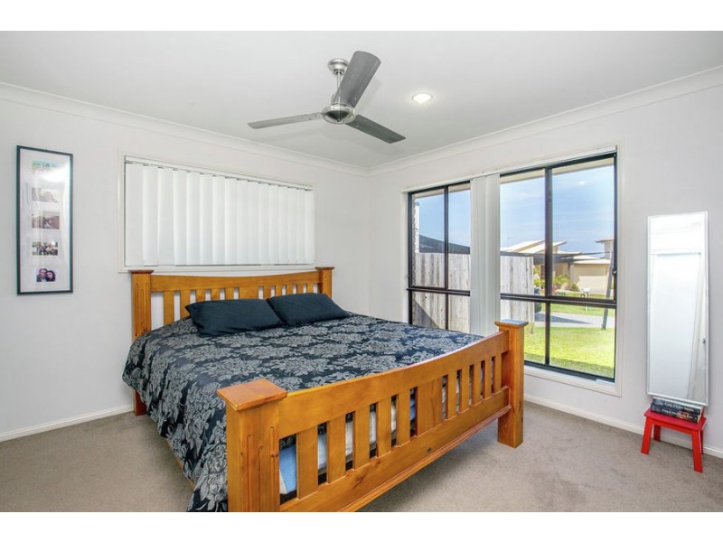 8 Matt Court, Upper Coomera QLD 4209