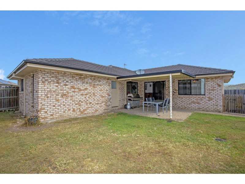 8 Matt Court, Upper Coomera QLD 4209