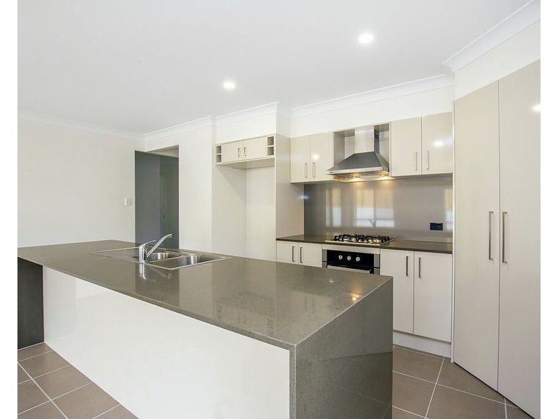 21 Gatina Crescent, Coomera QLD 4209