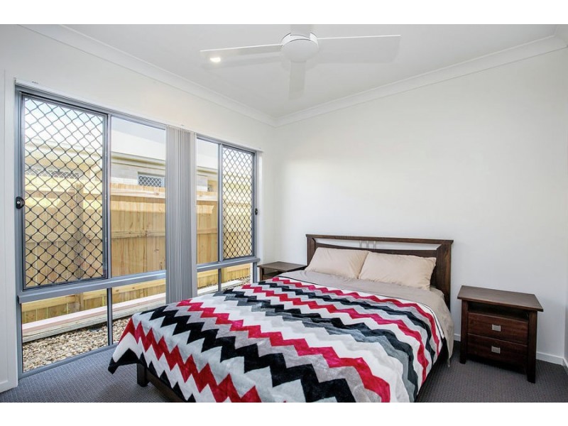 43 Apple Berry Avenue, Coomera QLD 4209