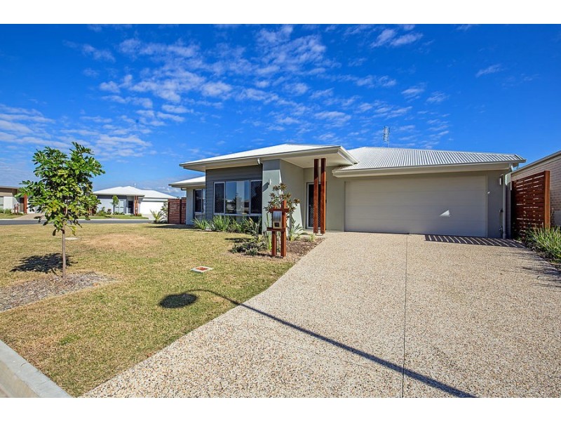 21 King Orchid Circuit, Coomera QLD 4209