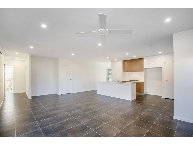 21 King Orchid Circuit, Coomera QLD 4209