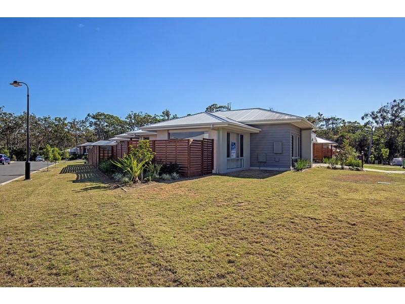21 King Orchid Circuit, Coomera QLD 4209
