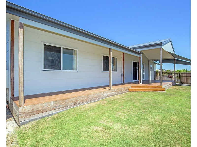 81 Ningaloo Drive, Pimpama QLD 4209