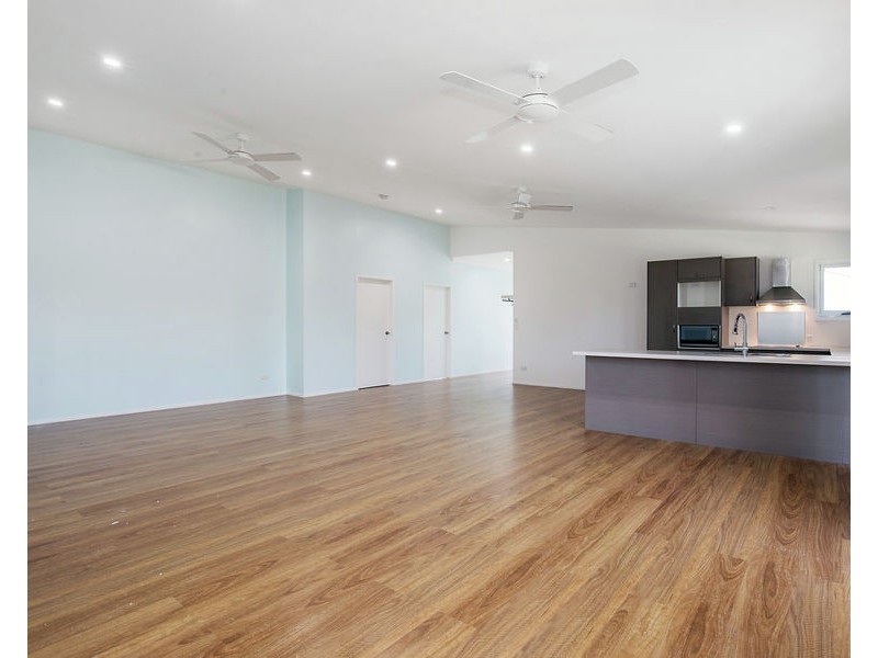 81 Ningaloo Drive, Pimpama QLD 4209