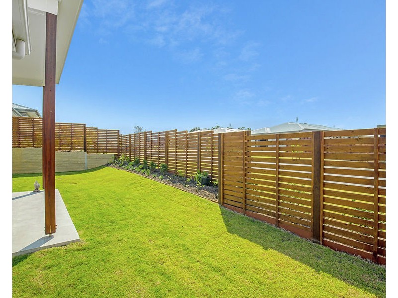 43 Apple Berry Avenue, Coomera QLD 4209