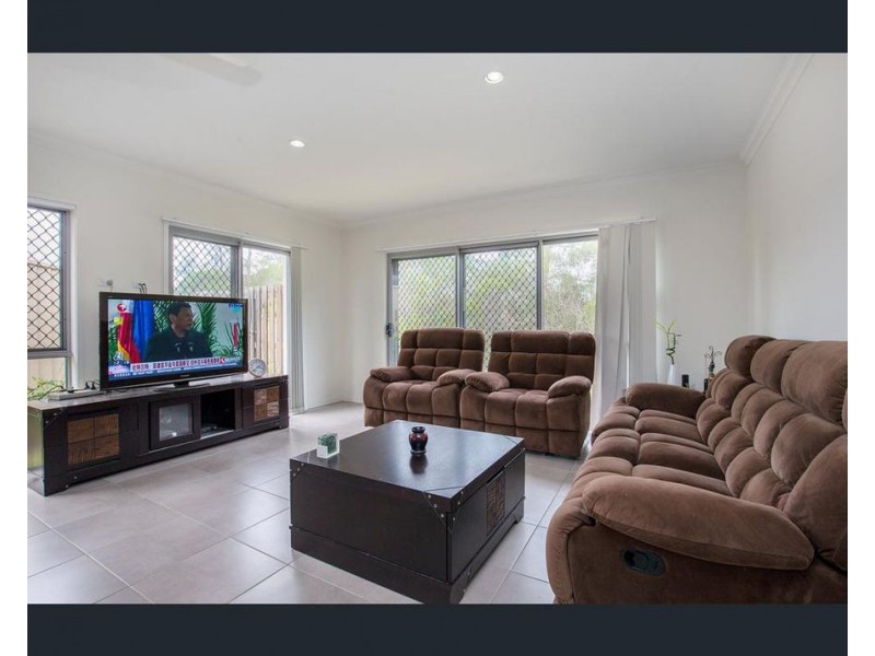 6 Stratus Lane, Coomera QLD 4209
