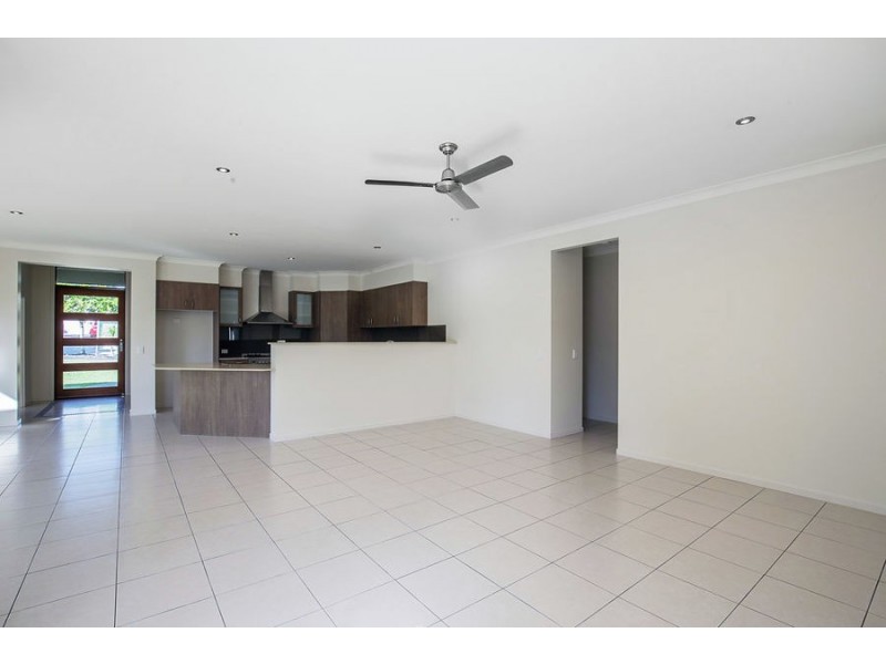 13 Picnic Creek Drive, Coomera QLD 4209