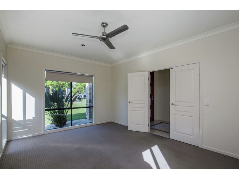 13 Picnic Creek Drive, Coomera QLD 4209