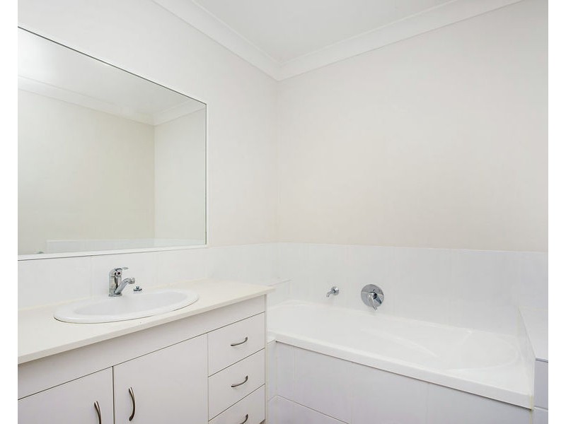 5 Jackson St, Coomera QLD 4209