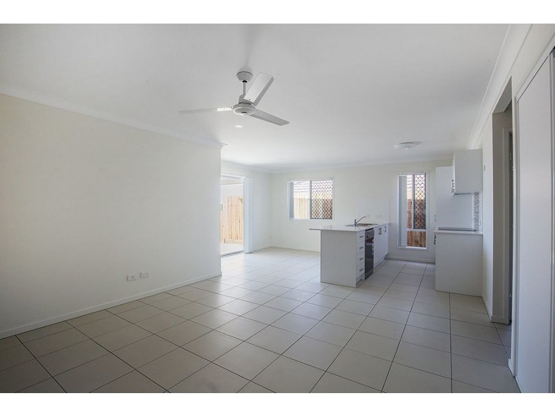 12 Graham St, Pimpama QLD 4209