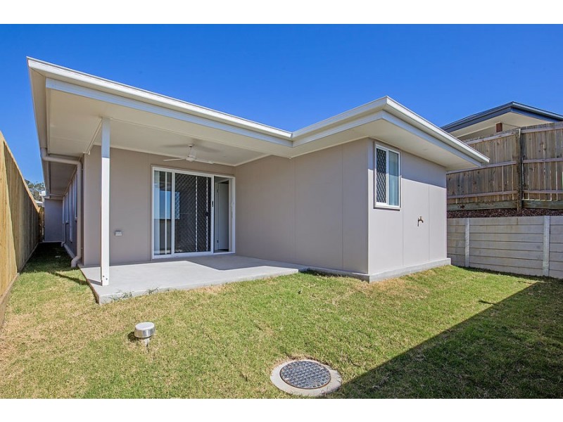 12 Graham St, Pimpama QLD 4209