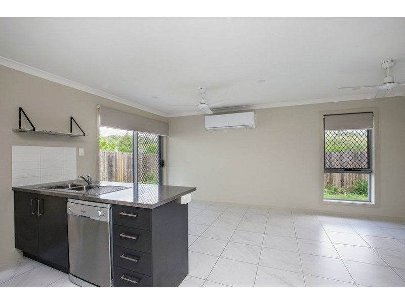 4/32 Denham Circuit, Willow Vale QLD 4209