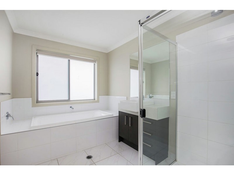 4/32 Denham Circuit, Willow Vale QLD 4209