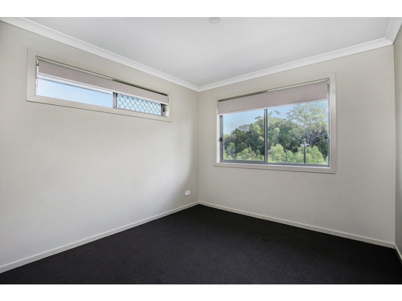 4/32 Denham Circuit, Willow Vale QLD 4209