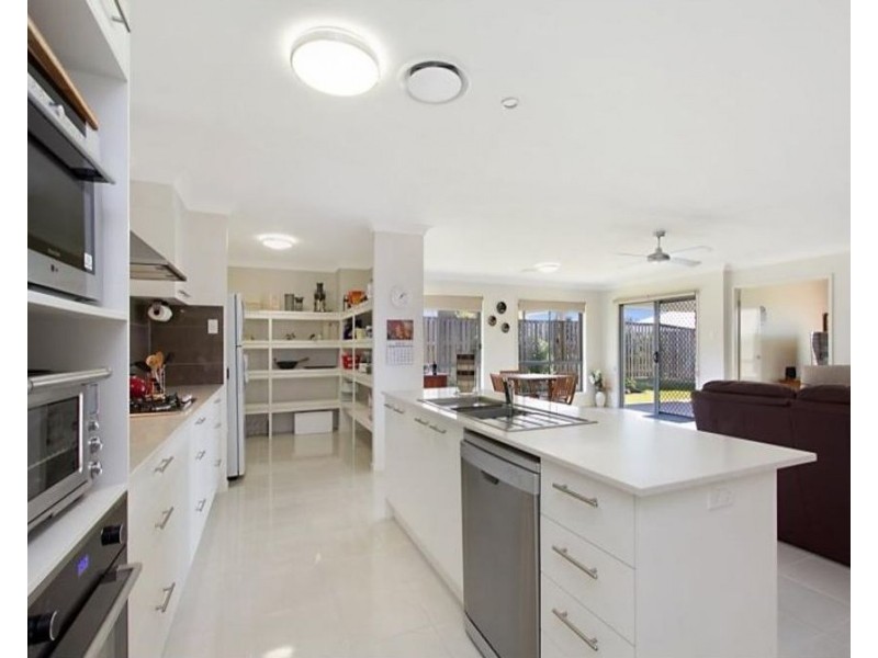 31 Cypress Circuit, Coomera QLD 4209