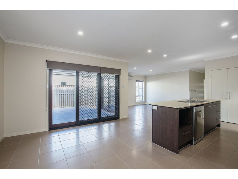 22 Pamphlet Lane, Coomera QLD 4209