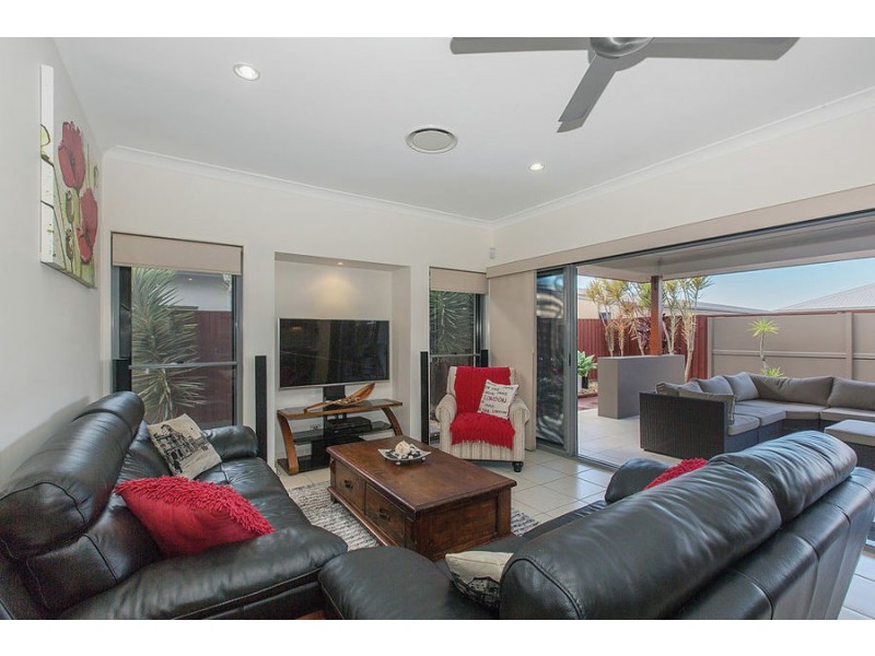 4 Pamphlet Lane, Coomera QLD 4209