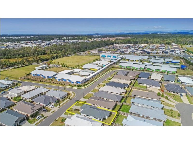 19 Tiffany Way, Pimpama QLD 4209