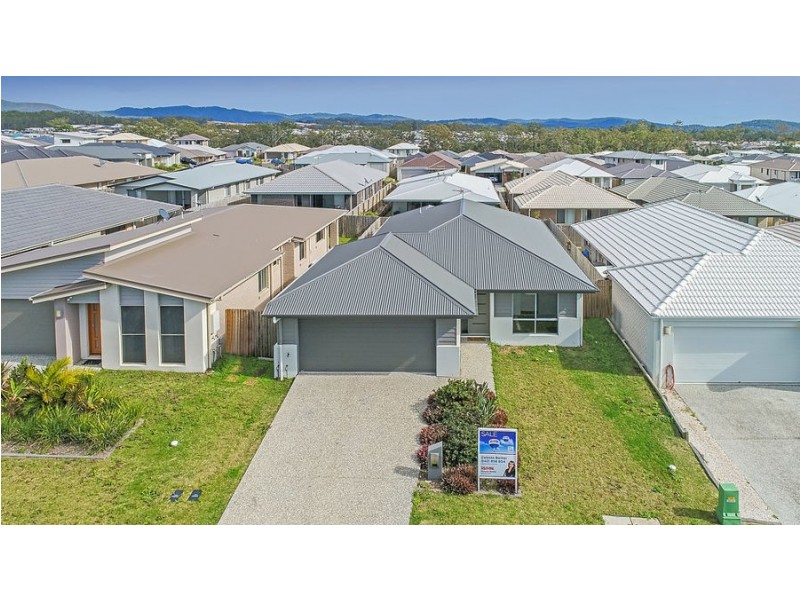 19 Tiffany Way, Pimpama QLD 4209