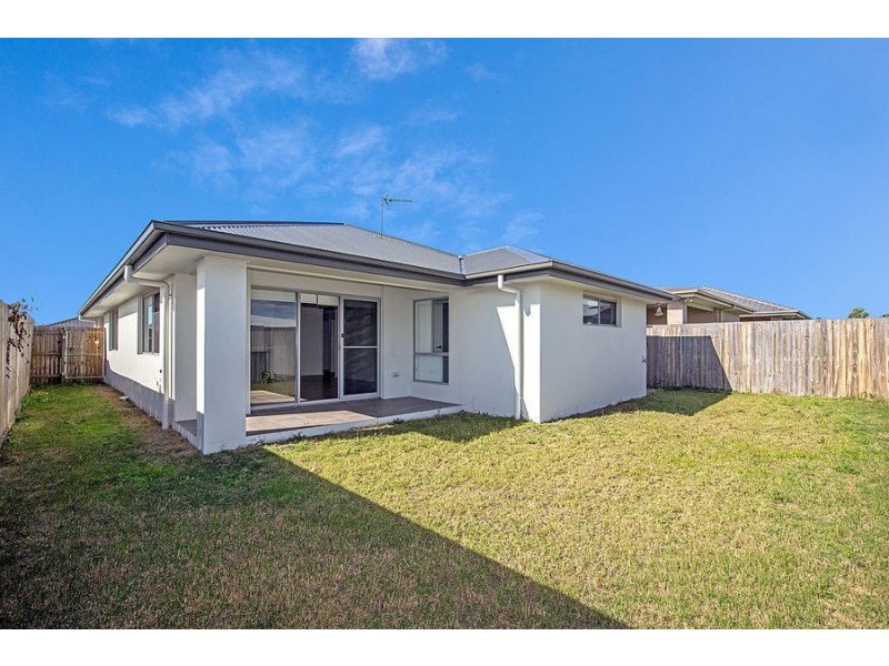 19 Tiffany Way, Pimpama QLD 4209