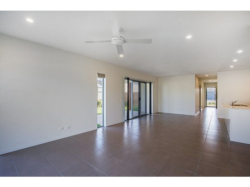 13 Boston Terrace, Coomera QLD 4209