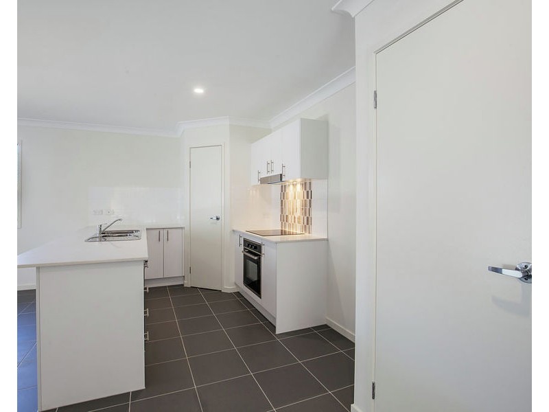 19 Yale St, Pimpama QLD 4209