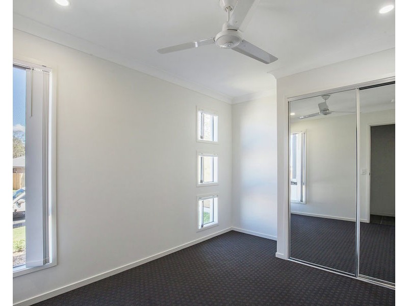 19 Yale St, Pimpama QLD 4209