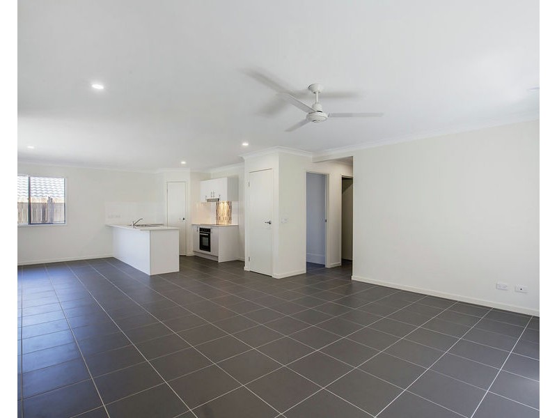 19 Yale St, Pimpama QLD 4209