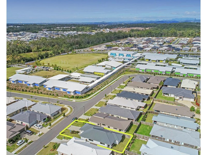 19 Tiffany Way, Pimpama QLD 4209