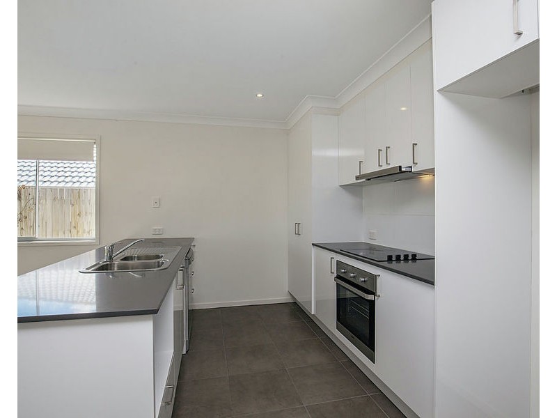 19 Tiffany Way, Pimpama QLD 4209