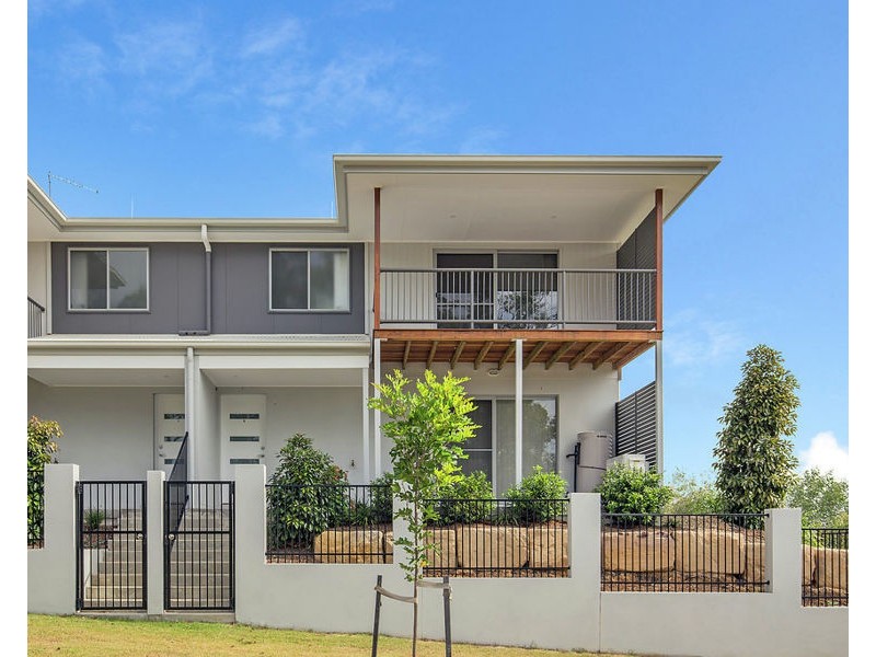 8/23 Garden Rd, Coomera QLD 4209