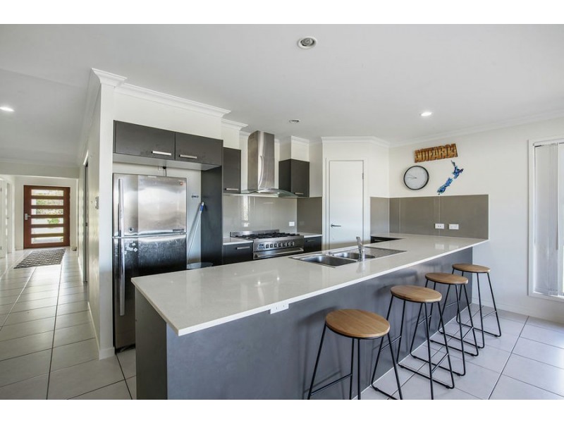 49 Jindalba Drive, Coomera QLD 4209