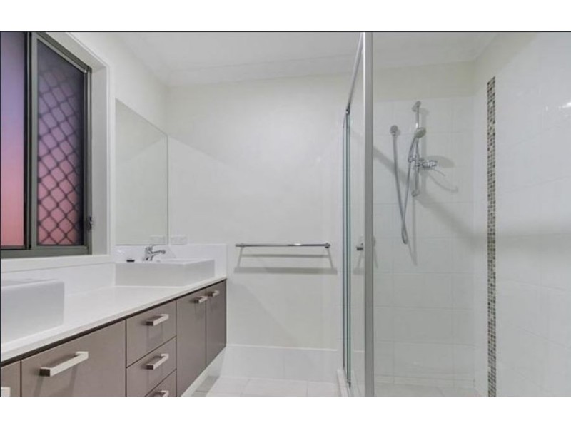 49 Jindalba Drive, Coomera QLD 4209