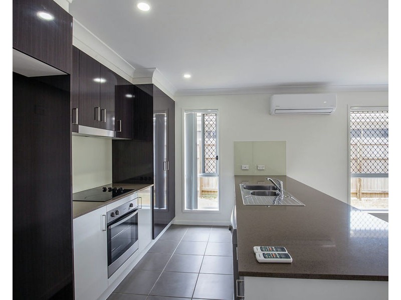 15 Cascade Street, Pimpama QLD 4209