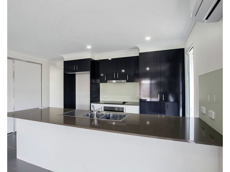 15 Cascade Street, Pimpama QLD 4209