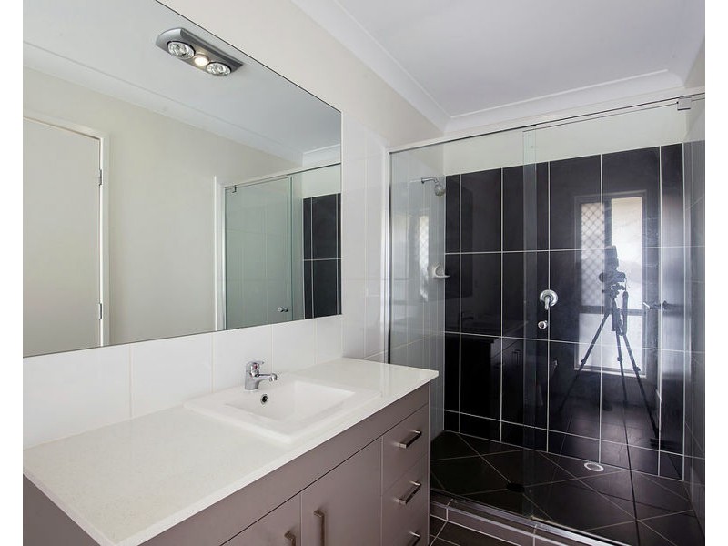 15 Cascade Street, Pimpama QLD 4209