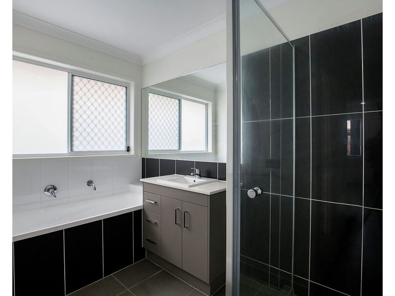15 Cascade Street, Pimpama QLD 4209