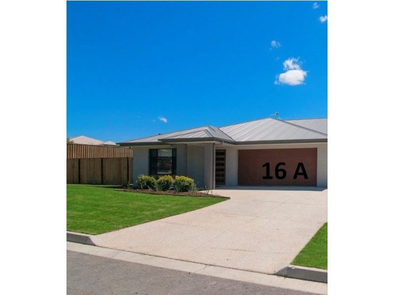 16A Looby Crescent, Pimpama QLD 4209