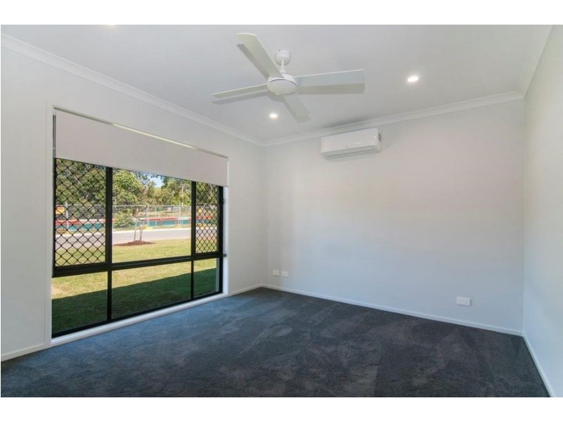 16A Looby Crescent, Pimpama QLD 4209