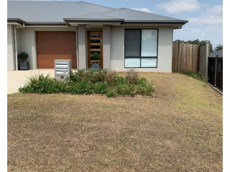 16B Looby Crescent, Pimpama QLD 4209