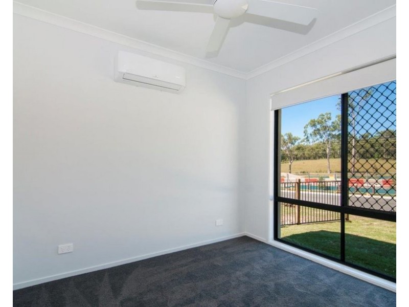 16B Looby Crescent, Pimpama QLD 4209