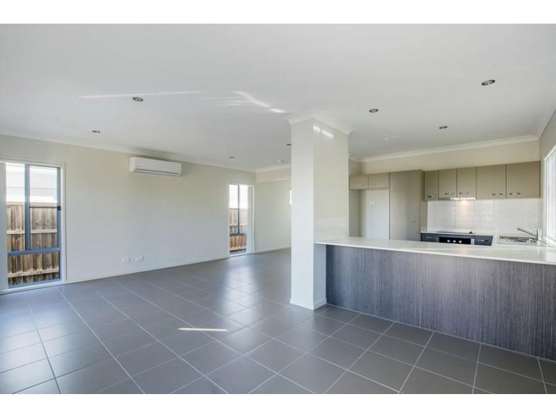 5 Gatina Crescent, Coomera QLD 4209