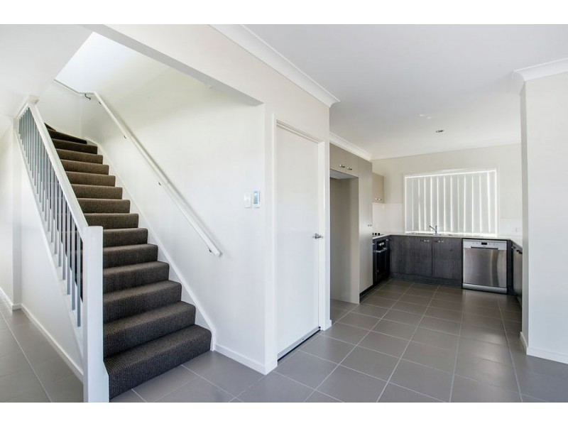 5 Gatina Crescent, Coomera QLD 4209