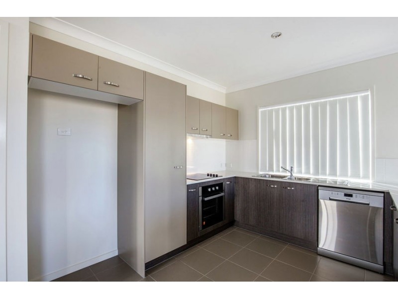 5 Gatina Crescent, Coomera QLD 4209