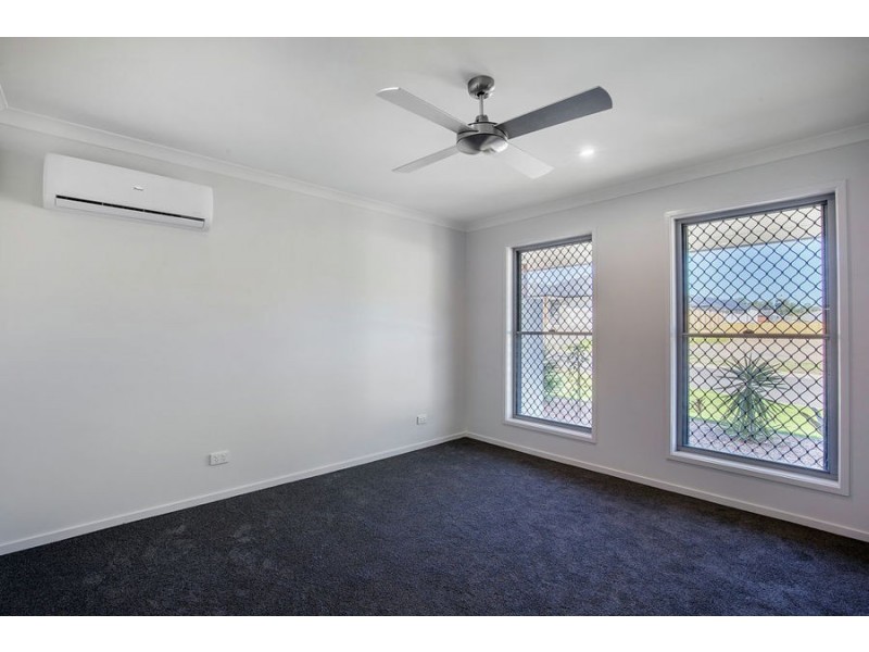 8 Barak Street, Pimpama QLD 4209