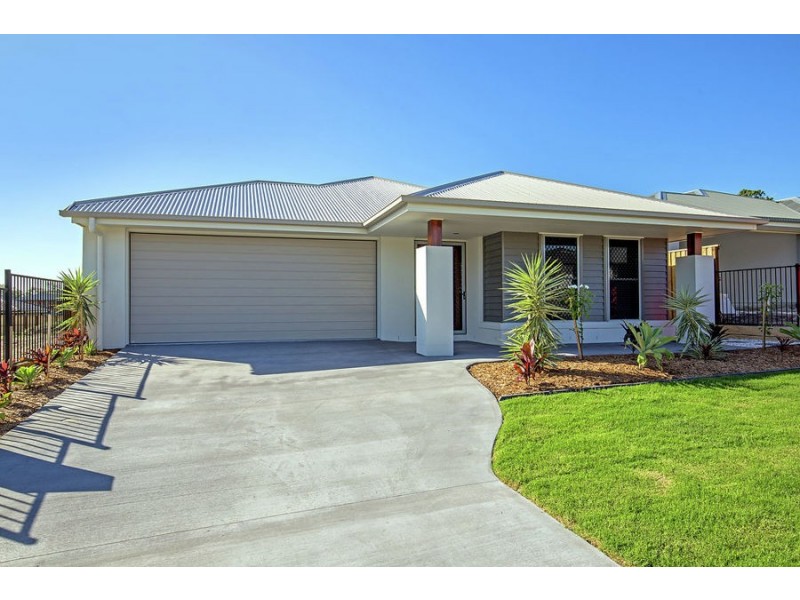 8 Barak Street, Pimpama QLD 4209