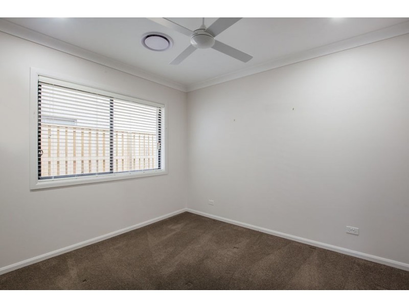 11 Melville Drive, Pimpama QLD 4209