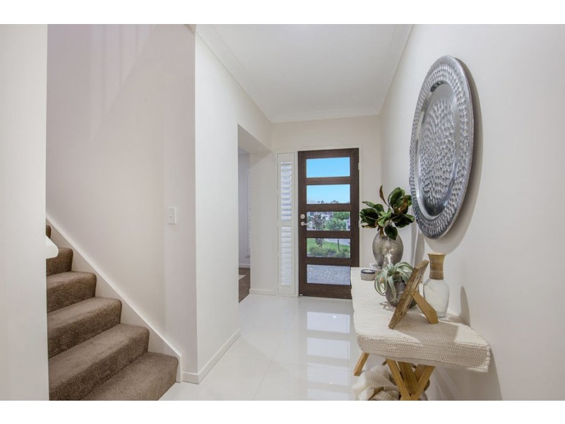 10 Kinglake Crescent, Pimpama QLD 4209