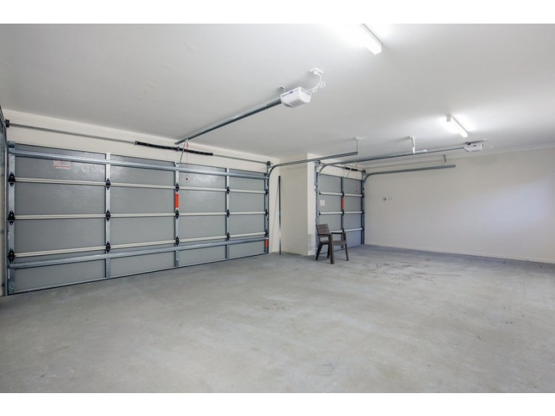 10 Kinglake Crescent, Pimpama QLD 4209